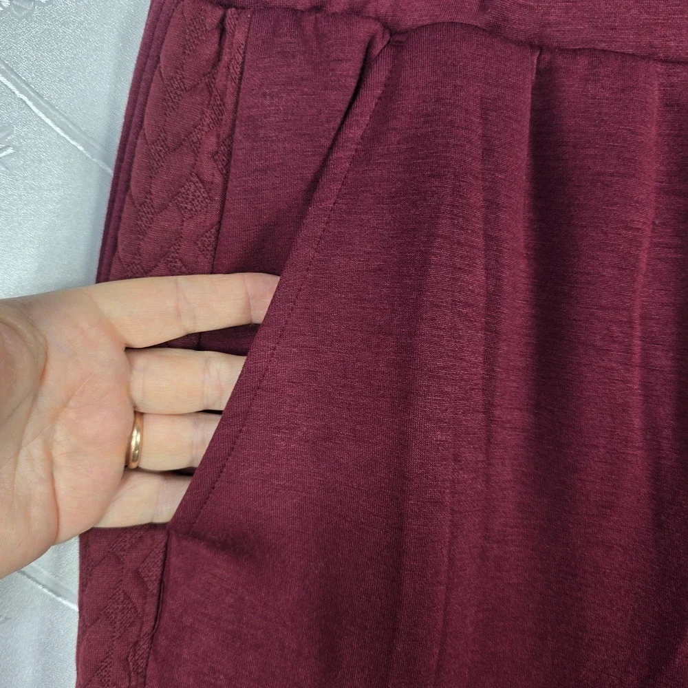 Nanette Lepore Womens 2 Piece Quilted Sweatshirt Wide Leg Pants Set Burgundy LRG